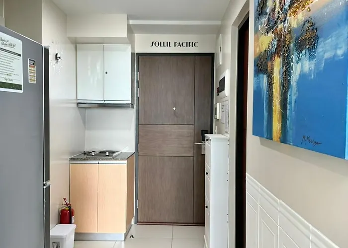 Lovely In The Heart Of Uptown Bgc - Soleil Pacific *