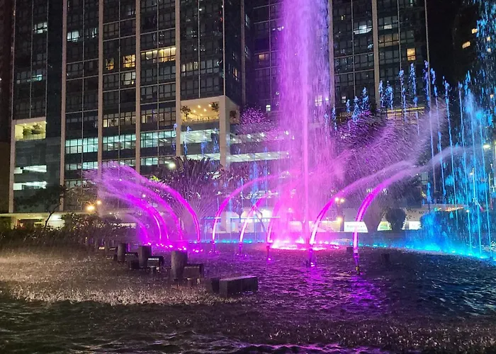 Lovely In The Heart Of Uptown Bgc - Soleil Pacific Apartment *