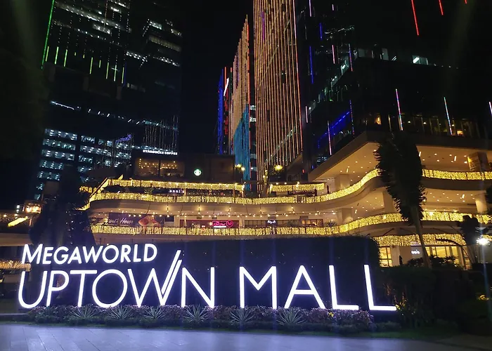 Lovely In The Heart Of Uptown Bgc - Soleil Pacific Manila